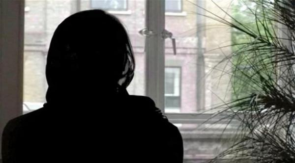 طرد مسلمة من حافلة بعد تعرضها للضرب في لندن