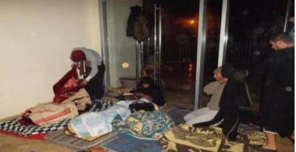 طلبة خريبكة يبيتون في العراء احتجاجا على العميد