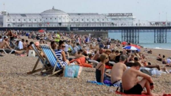 بريطانيا تشهد أكثر الأيام حرارة في سبتمبر منذ عام 1911