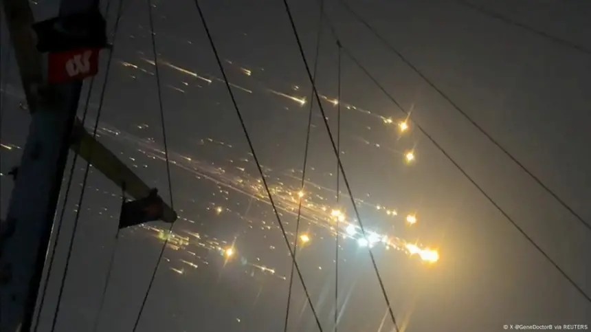 انفجار صاروخ"ستارشيب" يربك حركة الطيران في أميركا