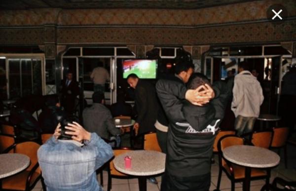 أنباء عن وفاة شخص بالقصر الكبير عقب تضييع "زياش" لركلة جزاء وهذه هي الحقيقة الكاملة