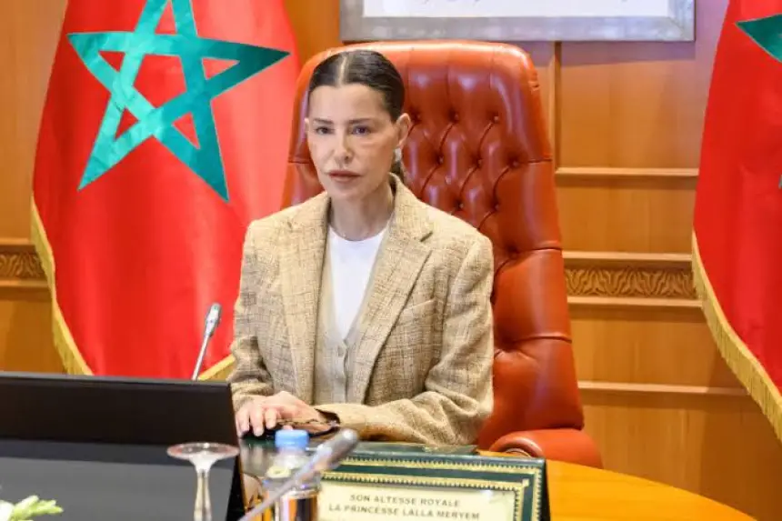 الأميرة للا مريم تمثل الملك في جنازة برناديت شيراك