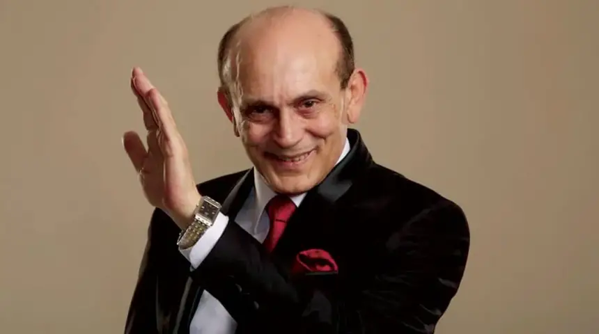 محمد صبحي يُنقل على وجه السرعة إلى المستشفى إثر أزمة صحية مفاجئة