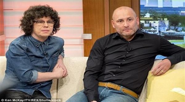 بريطاني يشكر رجلاً أنقذ حياته بعد 27 عاماً