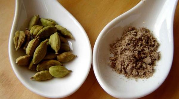 لماذا يسمّى الهيل ملك التوابل؟