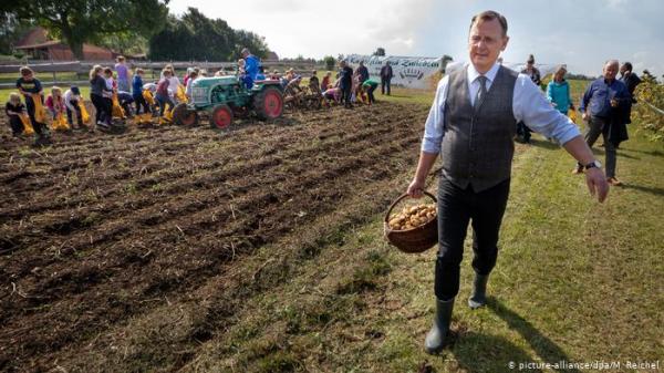 كيف يتم التعامل مع إهدار أطنان من المحاصيل الزراعية في ألمانيا؟