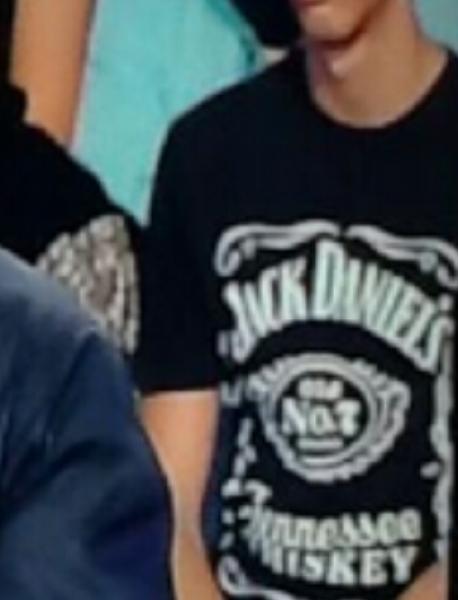 غفلة في المونطاج قد تكلف ميدي 1 تي في كثيرا ، والسبب .... إشهار "للويسكي"