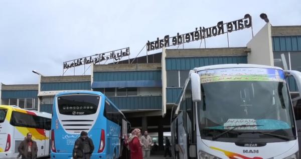 أرباب حافلات بالقامرة يعلنون إفلاسهم بعد انتعاش حملات covoiturage على وسائل التواصل الاجتماعي