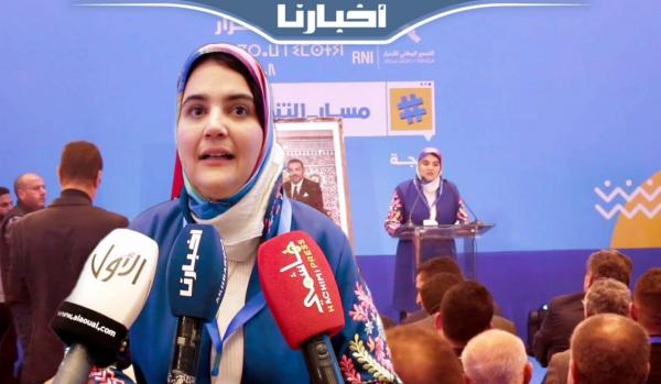 زينب السيمو تُشيد بإنجازات الحكومة وتؤكد ضرورة الاستمرار في التواصل مع المواطنين