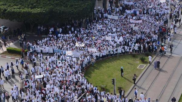 وقفتان إحتجاجيتان تزامنا مع عرض المكونين المتهمين بتحريض الأساتذة المتدربين على مجلس تأديبي بوزارة التربية الوطنية