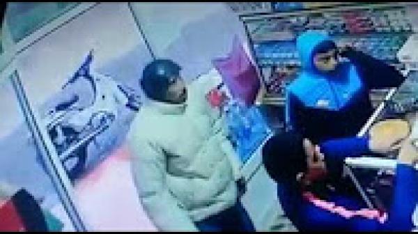 سرقة جديدة من مراكش.. شفار سرق صاك السيدة فيه لحوايج أو تقريبا 5000 درهم