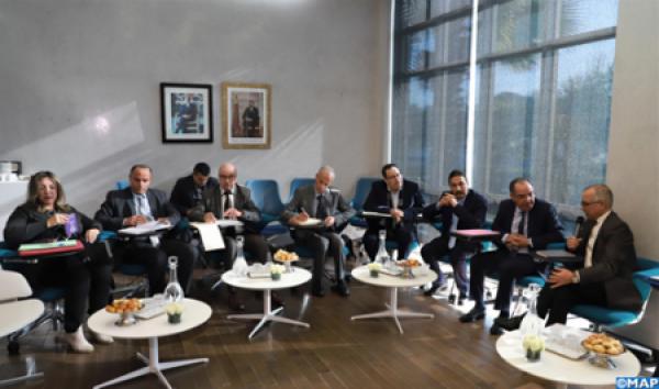 ممثلو الهيئة العليا للاتصال السمعي البصري يقدمون تصورهم بشأن تجديد النموذج التنموي