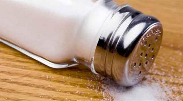 هل يؤدي تقليل الملح إلى فقدان الوزن؟