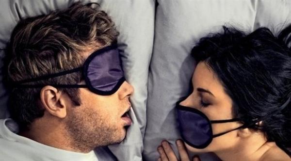 رائحة الفم الكريهة كغاز "النشادر".. علام تدل؟