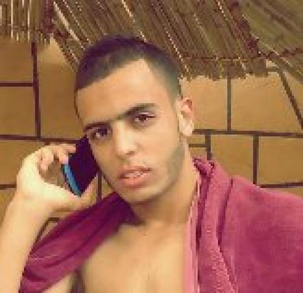 هناك أشخاص و اشخاص