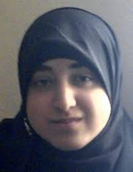 أَ هُمْ بَشَر