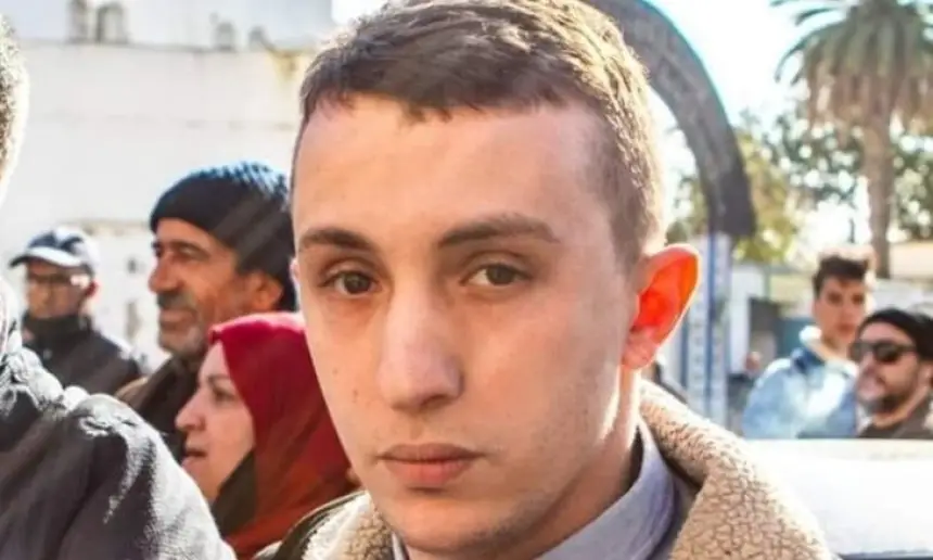 شاعر "الحراك" الجزائري في مواجهة المقصلة.. مخاوف أممية من أقصى العقوبات ضد محمد تجاديت