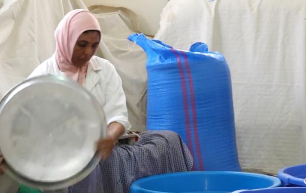 دكاليات يغيرن حياتهن بالكسكس