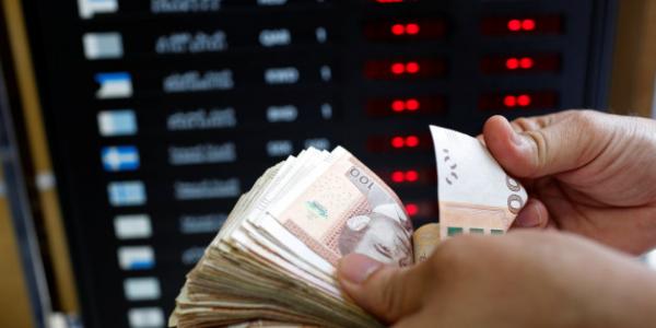 أجور الموظفين تواصل إلتهام ثلث نفقات الدولة