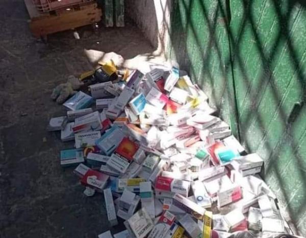 تطوان.. مواطنون يدقون ناقوس الخطر بسبب استفحال ظاهرة بيع "الأدوية" بالأسواق الشعبية والمدينة القديمة