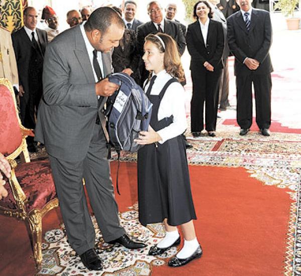 4 ملايين محفظة مدرسية توزع في مدارس المغرب في 14 شتنبر المقبل 