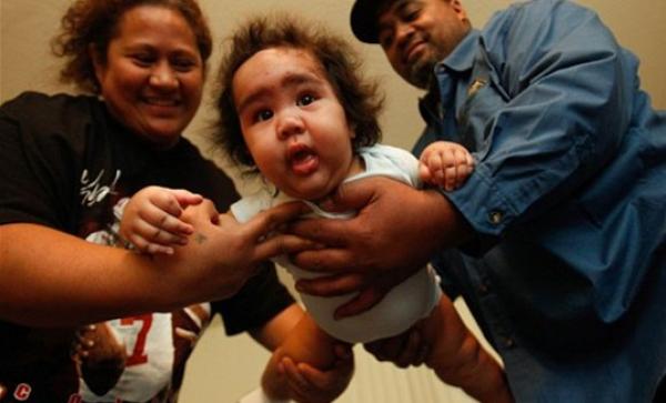 ولادة طفل أمريكي وزنه 7.2 كلغ