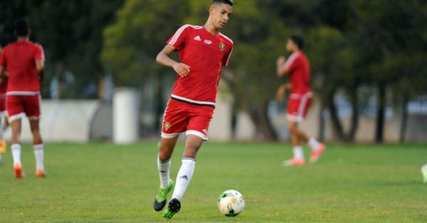 بدر بانون يعوض هذا اللاعب في معسكر الأسود