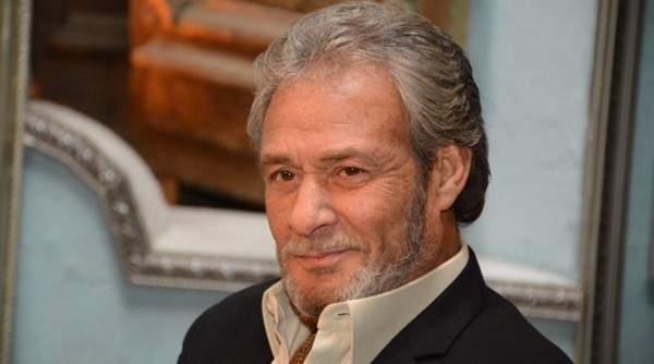 الفنان المصري فاروق الفيشاوي يدخل في غيبوبة