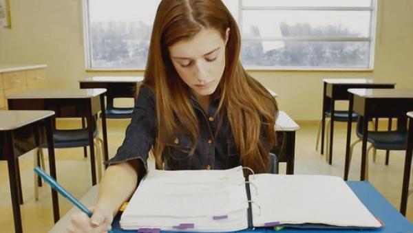 معطيات جديدة في قضية الطالبة التي افتضت بكارتها بمرحاض الكلية بخريبكة