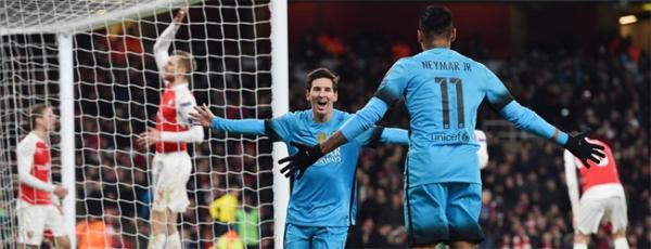 برشلونة يقهر أرسنال في معقله و يضع قدما و نصف في ربع نهائي دوري أبطال أوروبا (فيديو)