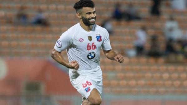 دولي مغربي يقود الكويت الكويتي للتتويج بلقب كأس أمير البلاد(فيديو)