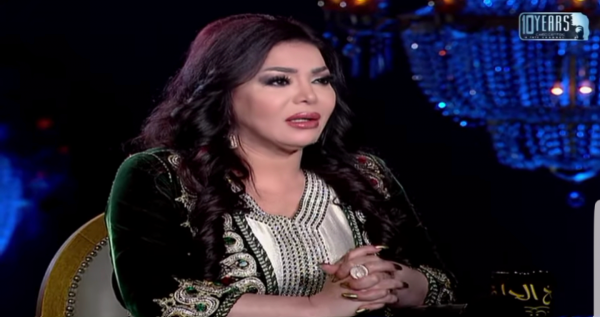 الفنانة ليلى غفران ضيفة برنامج "شيخ الحارة" بقفطان مغربي من تصميم المصمم التطواني "أشرف "