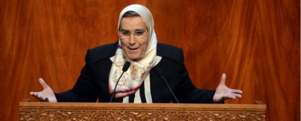 برلمانية استقلالية تطالب الحكومة بإعفاء الضريبة عن الموظفين كما فعلت مع الباطرونا