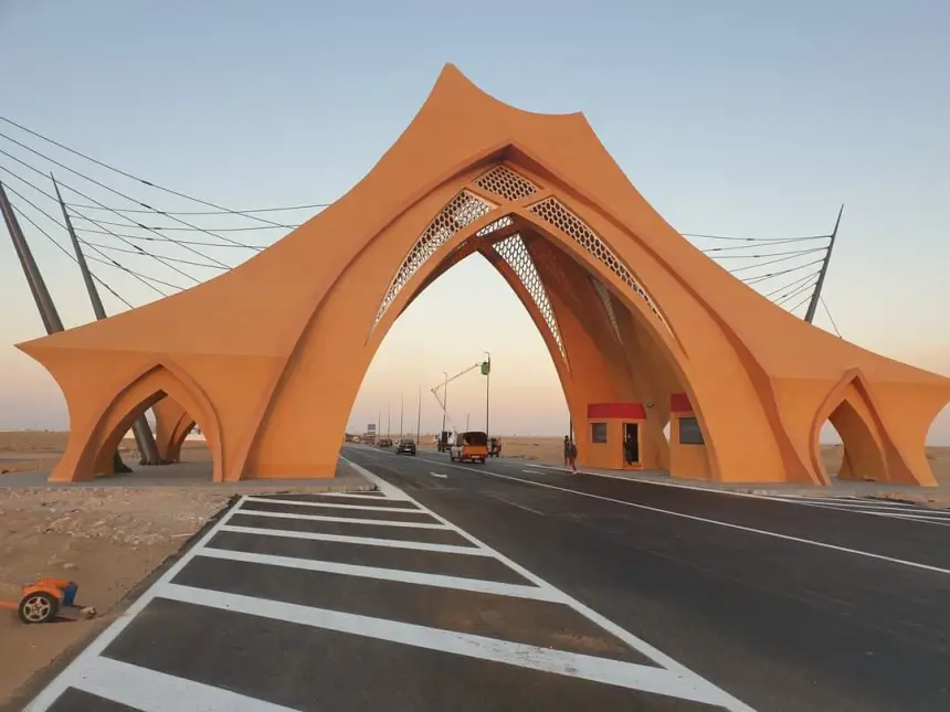 فرنسا تقرر تعزيز تواجدها الإداري والاقتصادي في الصحراء المغربية بإجراء جديد