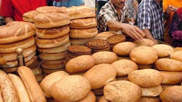 رئيس فيدرالية مهنيي المخابز : "الزيادة في ثمن الخبز كاينة كاينة"