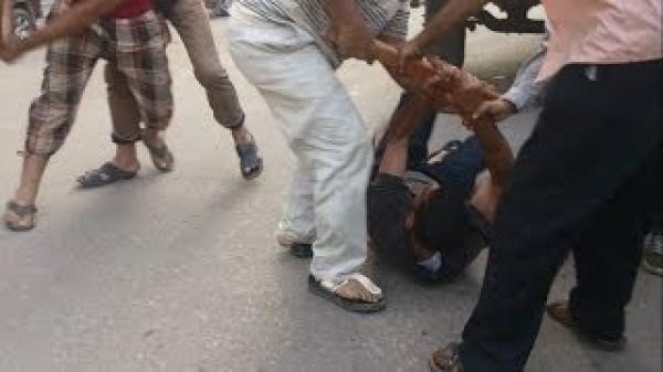 مصر : طوابير علي محطات البنزين تنتهي باشتباكات بين السائقين
