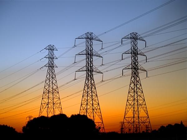 التوقيع على اتفاق تعاون لإنشاء محطة لإنتاج الكهرباء بالاعتماد على نظام الفوطو فولتاييك بتارودانت