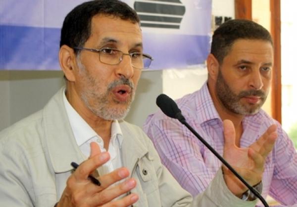 سعد الدين العثماني بين حقيبة وزارة الصحة و الخارجية 