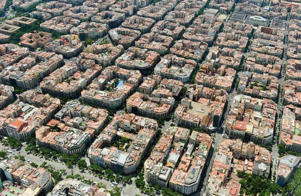 بالصور: التصميم المذهل لحي إيكزامبل في برشلونة
