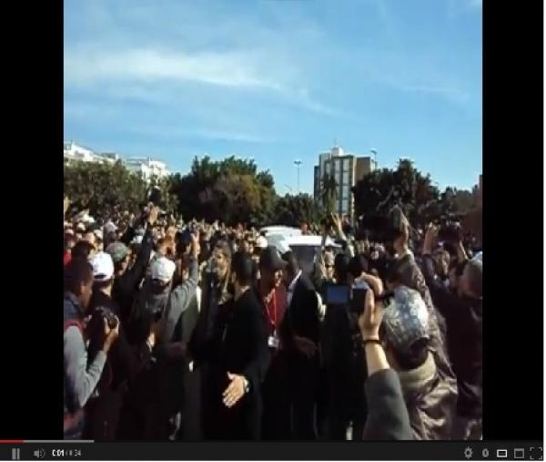 انطلاق الموكب الجنائزي لعبد السلام ياسين نحو مقبرة الشهداء بالرباط