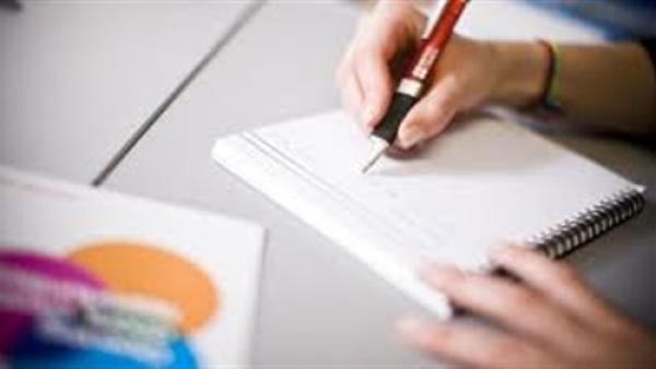 3 أطعمة لا تقترب منها خلال فترة الامتحانات