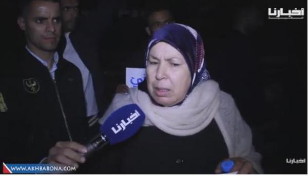 والدة أحمجيق: جايبن ميسي كيعطيوه الملايير باش يلهيو الشعب ونسيوهم في المعتقلين