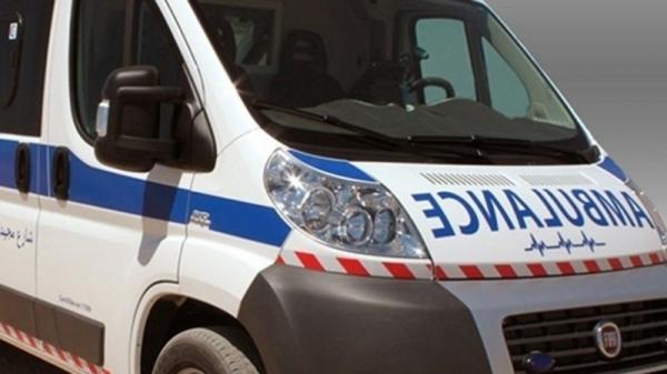 مصيبة...ضبط سائق سيارة إسعاف جماعية وهو ينقل المرضى إلى مصحات خاصة بمقابل مالي وهكذا عاقبه رئيسه