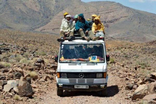 استغلال خدمات النقل المزدوج بالعالم القروي : الوزارة المنتدبة المكلفة بالنقل تعتمد دفتر تحملات جديد يلغي ويعوض دفتر التحملات الأول