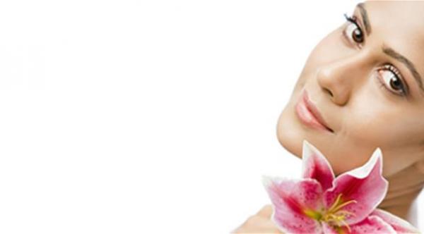 6 إشارات تخبرك بها بشرتك عن مشاكلك الصحية