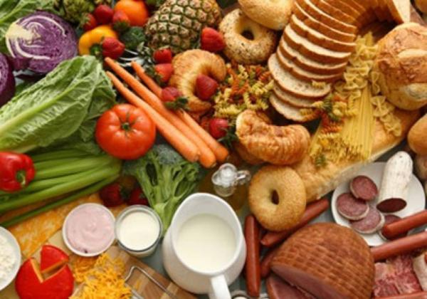 دراسة: 90% من الأطعمة المتناولة غير الصحية