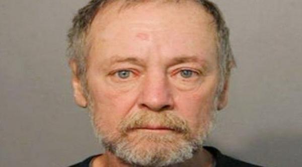 أمريكي يعيش مع جثة زوجته المتوفاة شهراً كاملاً