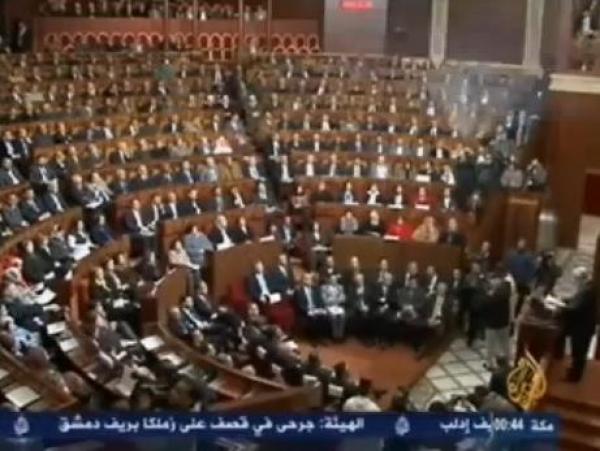غياب النواب عن البرلمان على الجزيرة
