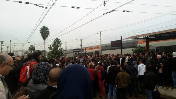 السيبة...عصابة مسلحة تهاجم ركاب قطار " لخليع " و تجبره على التوقف للفرار بغنيمتها