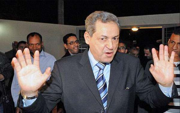 تعيين "الشيخ" محند العنصر على رأس وزارة الشباب و الرياضة يثير سخط الشباب المغربي